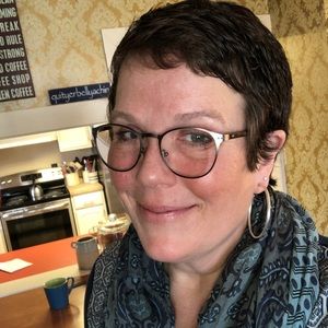 Meet your Posher, Alissa